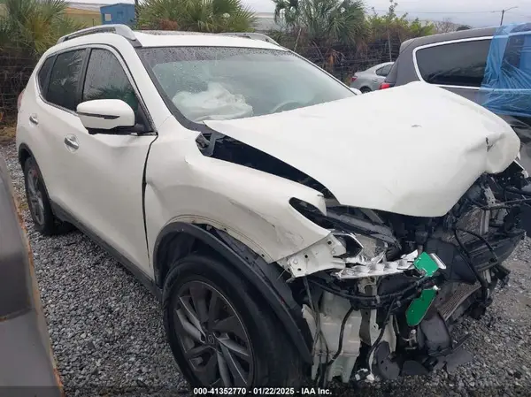 5N1AT2MT2GC877380 2016 NISSAN ROGUE - Image 1