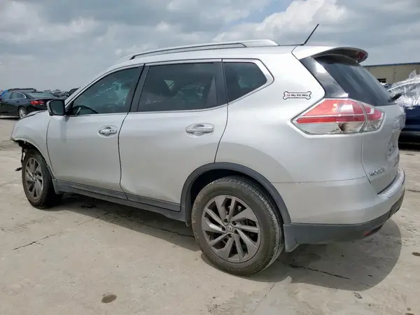 5N1AT2MT2GC885818 2016 NISSAN ROGUE - Image 2