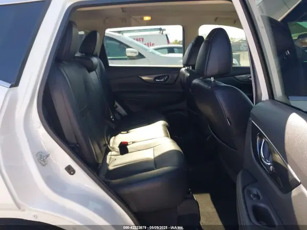 5N1AT2MT2GC898262 2016 NISSAN ROGUE - Image 8