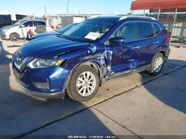 5N1AT2MT2HC737332 2017 NISSAN ROGUE - Image 2