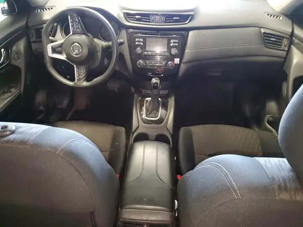 5N1AT2MT2HC746239 2017 NISSAN ROGUE - Image 8