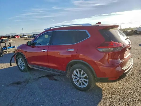 5N1AT2MT2HC746905 2017 NISSAN ROGUE - Image 2