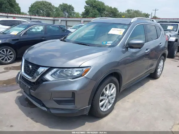 5N1AT2MT2HC747276 2017 NISSAN ROGUE - Image 2