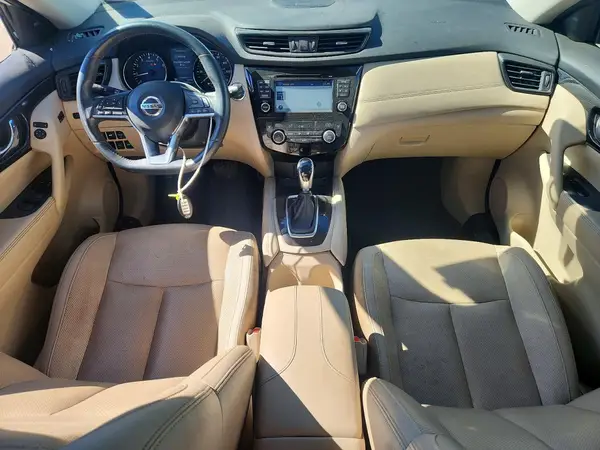 5N1AT2MT2HC757208 2017 NISSAN ROGUE - Image 8