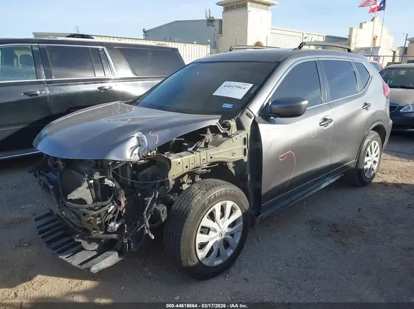 5N1AT2MT2HC775210 2017 NISSAN ROGUE - Image 2