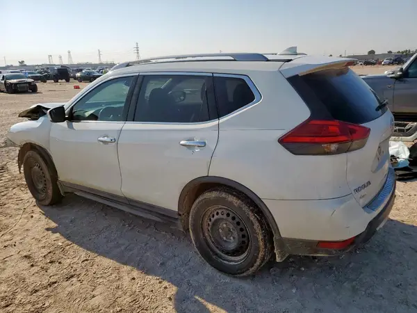 5N1AT2MT2HC775627 2017 NISSAN ROGUE - Image 2