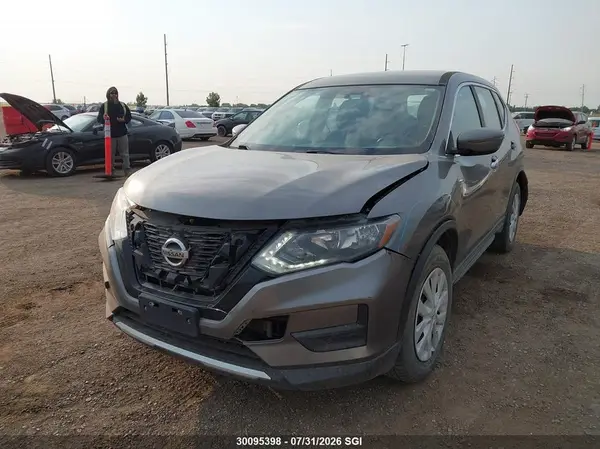 5N1AT2MT2HC781637 2017 NISSAN ROGUE - Image 2