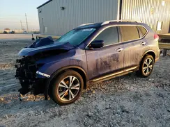 5N1AT2MT2HC782609 2017 NISSAN ROGUE