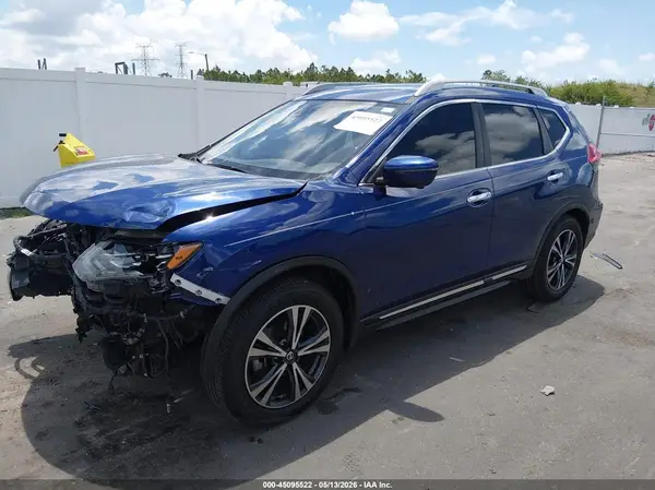 5N1AT2MT2HC783226 2017 NISSAN ROGUE - Image 2