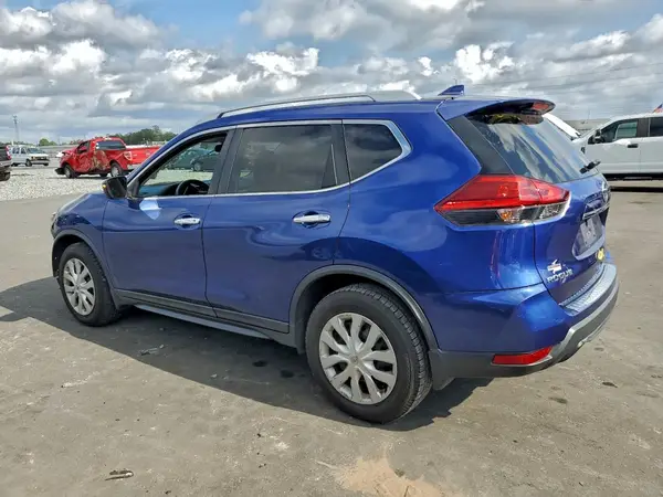 5N1AT2MT2HC787244 2017 NISSAN ROGUE - Image 2