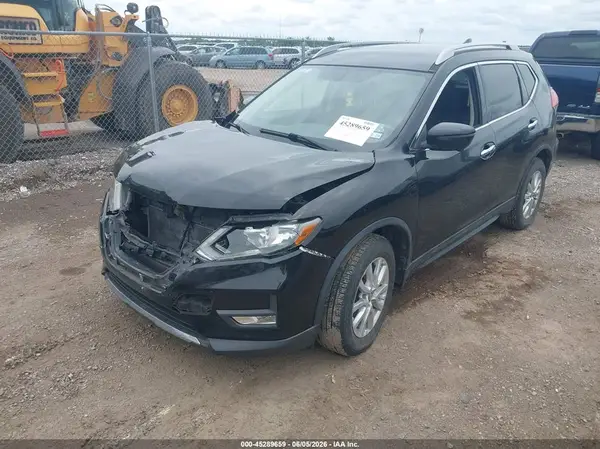 5N1AT2MT2HC787552 2017 NISSAN ROGUE - Image 2