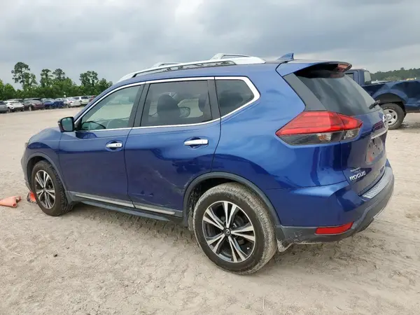 5N1AT2MT2HC789446 2017 NISSAN ROGUE - Image 2