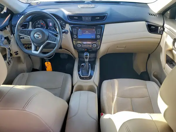 5N1AT2MT2HC790600 2017 NISSAN ROGUE - Image 8
