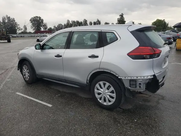 5N1AT2MT2HC790712 2017 NISSAN ROGUE - Image 2