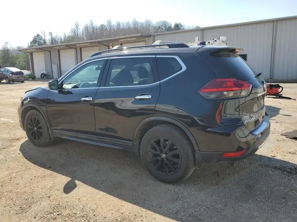 5N1AT2MT2HC807072 2017 NISSAN ROGUE - Image 2