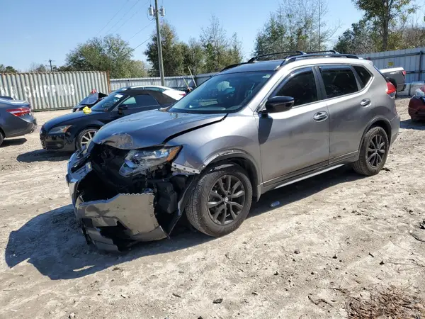 5N1AT2MT2HC810926 2017 NISSAN ROGUE - Image 1