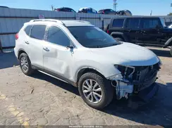 5N1AT2MT2HC818072 2017 NISSAN ROGUE