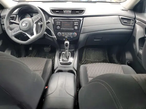 5N1AT2MT2HC823353 2017 NISSAN ROGUE - Image 8