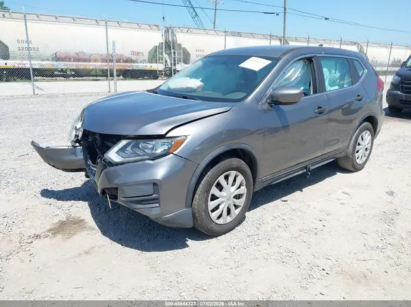 5N1AT2MT2HC824969 2017 NISSAN ROGUE - Image 2