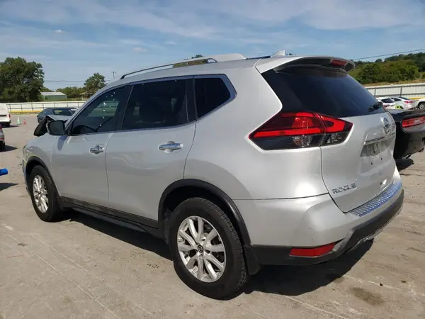 5N1AT2MT2HC825474 2017 NISSAN ROGUE - Image 2