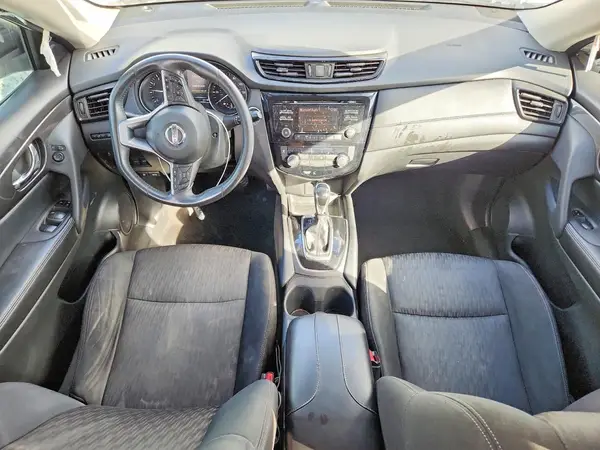 5N1AT2MT2HC828858 2017 NISSAN ROGUE - Image 8