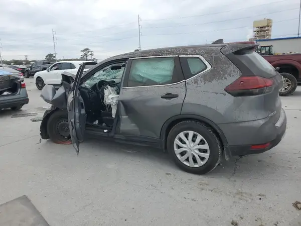 5N1AT2MT2HC847751 2017 NISSAN ROGUE - Image 2