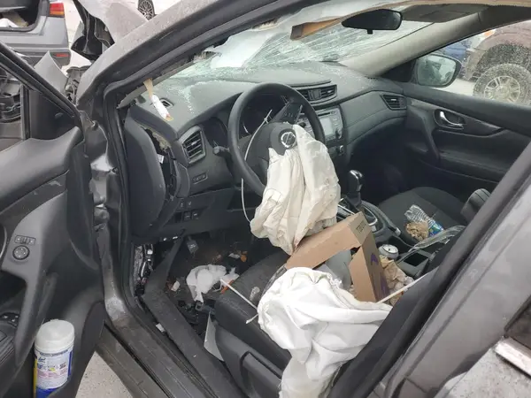 5N1AT2MT2HC847751 2017 NISSAN ROGUE - Image 8