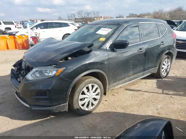 5N1AT2MT2HC848530 2017 NISSAN ROGUE - Image 2
