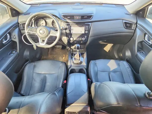 5N1AT2MT2HC851492 2017 NISSAN ROGUE - Image 8