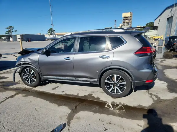 5N1AT2MT2HC857311 2017 NISSAN ROGUE - Image 2