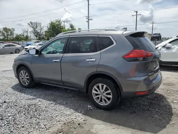 5N1AT2MT2HC858748 2017 NISSAN ROGUE - Image 2