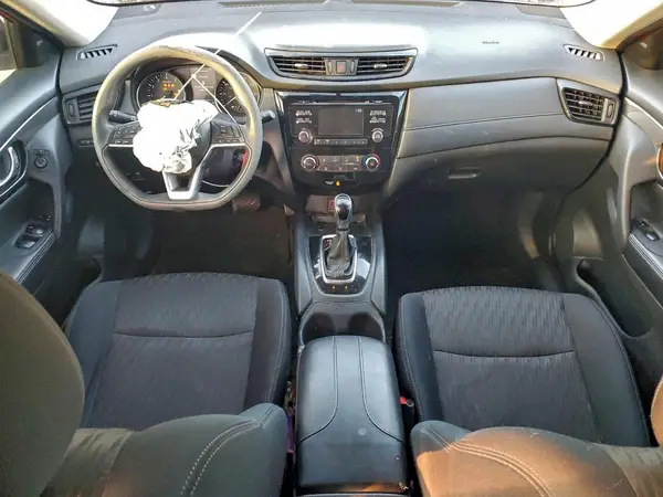 5N1AT2MT2HC865148 2017 NISSAN ROGUE - Image 8