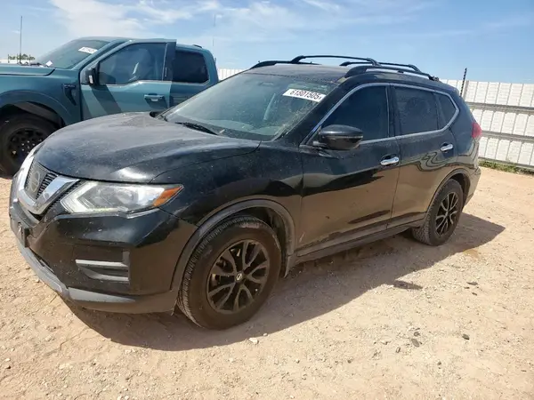 5N1AT2MT2HC867174 2017 NISSAN ROGUE - Image 1
