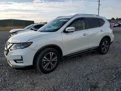 5N1AT2MT2HC869149 2017 NISSAN ROGUE