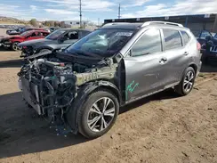 5N1AT2MT2HC869667 2017 NISSAN ROGUE