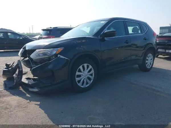 5N1AT2MT2HC869782 2017 NISSAN ROGUE - Image 2