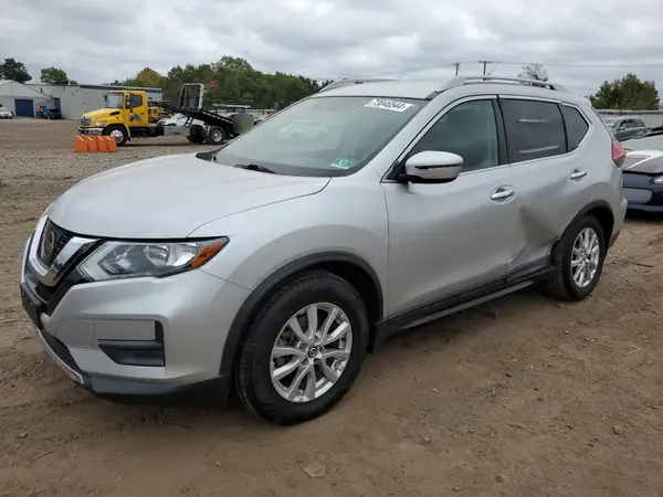 5N1AT2MT2HC878692 2017 NISSAN ROGUE - Image 1