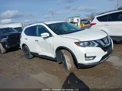 5N1AT2MT2HC880944 2017 NISSAN ROGUE