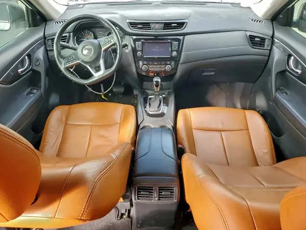 5N1AT2MT2HC881298 2017 NISSAN ROGUE - Image 8