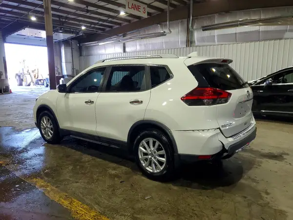 5N1AT2MT2HC881401 2017 NISSAN ROGUE - Image 2