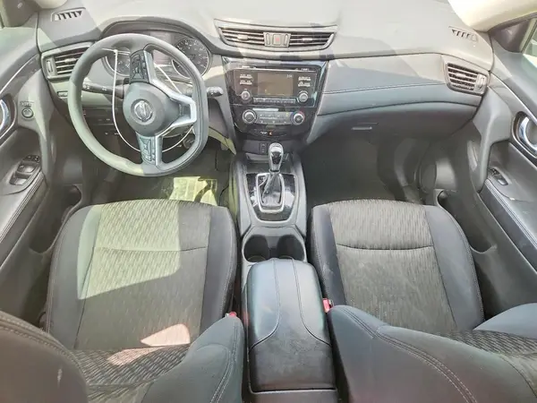 5N1AT2MT2HC883701 2017 NISSAN ROGUE - Image 8