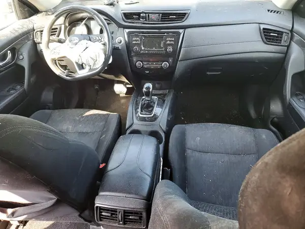 5N1AT2MT2HC892446 2017 NISSAN ROGUE - Image 8