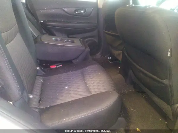5N1AT2MT2HC893533 2017 NISSAN ROGUE - Image 8
