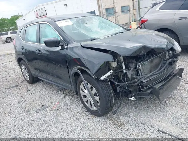 5N1AT2MT2JC701842 2018 NISSAN ROGUE - Image 1