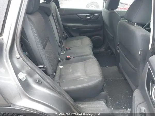 5N1AT2MT2JC704160 2018 NISSAN ROGUE - Image 8