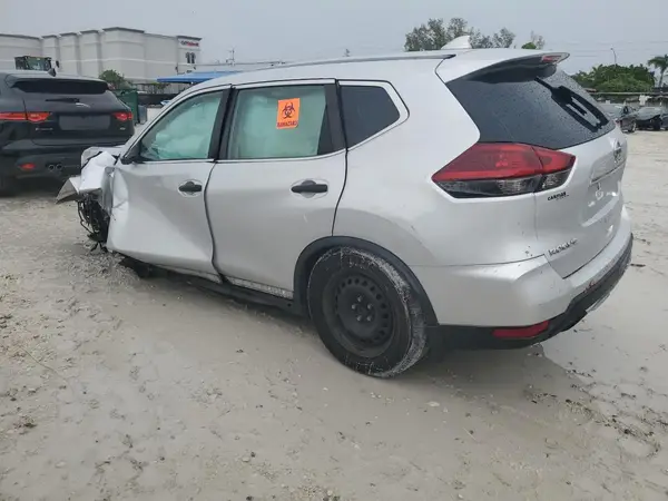 5N1AT2MT2JC706846 2018 NISSAN ROGUE - Image 2