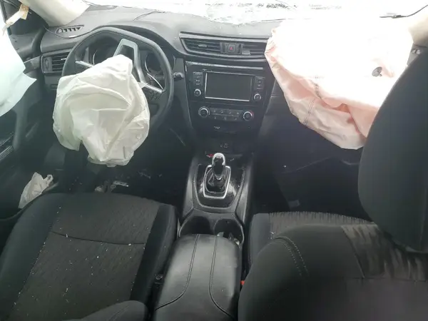 5N1AT2MT2JC706846 2018 NISSAN ROGUE - Image 8