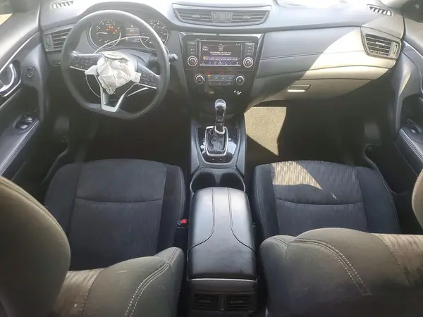 5N1AT2MT2JC710458 2018 NISSAN ROGUE - Image 8