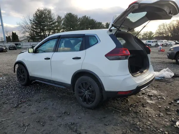 5N1AT2MT2JC714798 2018 NISSAN ROGUE - Image 2