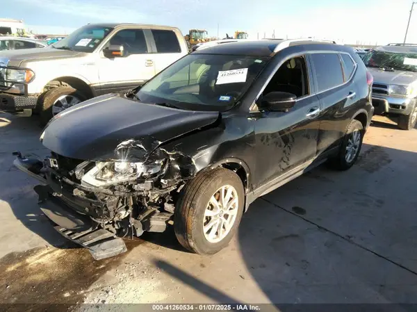 5N1AT2MT2JC715577 2018 NISSAN ROGUE - Image 2